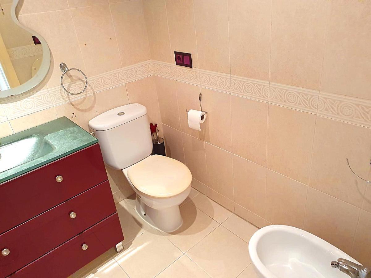 Newly Renovated Two Bedrooms Apartment In Villa Marina Μπένιντορμ Εξωτερικό φωτογραφία